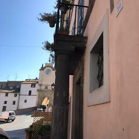 Le Di Nonna Gina Capranica