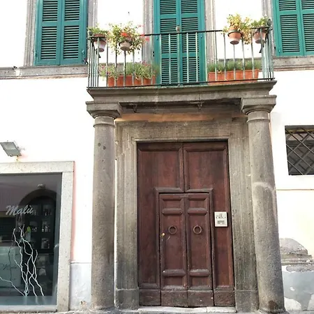 Le Di Nonna Gina Apartment *